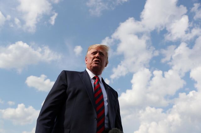 Senado dos EUA absolve Donald Trump de acusação de abuso de poder