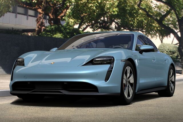 Elétrico de 110 mil euros da Porsche chega em março a Portugal. Já tem 250 pré-encomendas