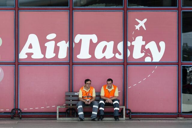 Greve na Portway leva a cancelamentos de voos no aeroporto Lisboa 