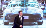 Musk foca-se na expansão da Tesla após lucro abrir caminho para o S&P 500