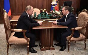 Medvedev Putin