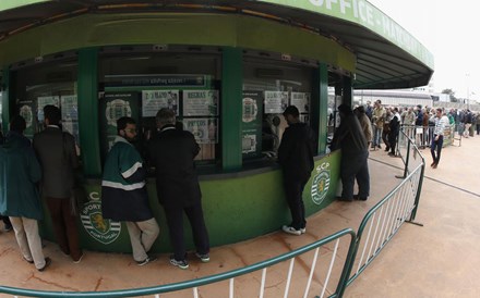 Sporting esclarece 'pack de três jogos' que deixou autoridades em alerta antes do clássico