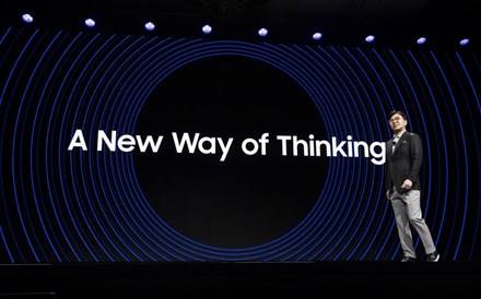 Samsung apresenta seres humanos artificiais NEON na CES 2020