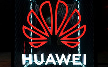 Huawei vai investir 200 milhões numa fábrica em França para desenvolver 5G
