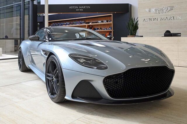 Chinesa Geely em negociações para comprar a Aston Martin. Ações disparam 20%