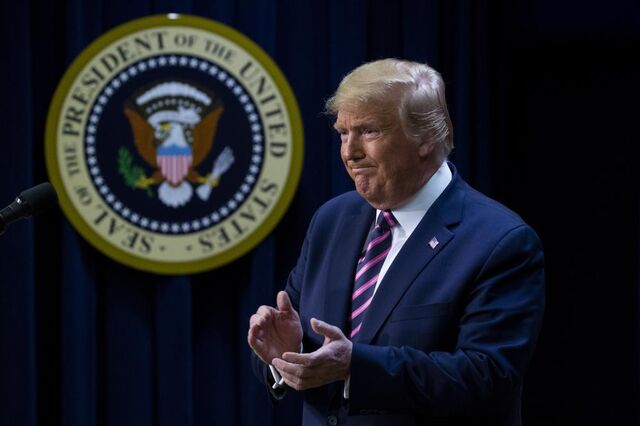 Ataque contra o Irão abala estratégia de Trump para o Médio Oriente 