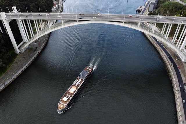 Mário Ferreira abre mais 200 vagas de emprego na Douro Azul