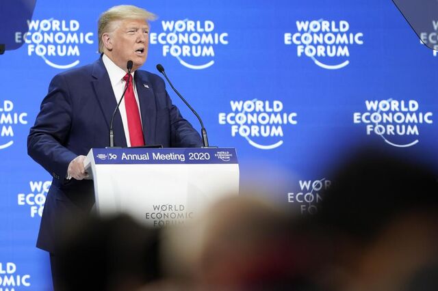 Trump diz que está na altura de um acordo comercial com a União Europeia