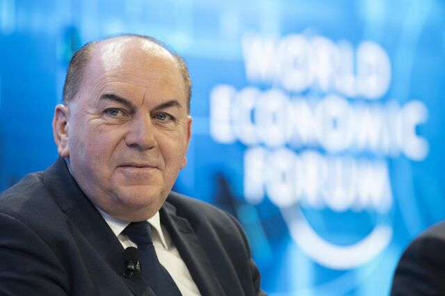 É improvável que Fed e BCE evitem recessão, alerta ex-presidente do Bundesbank