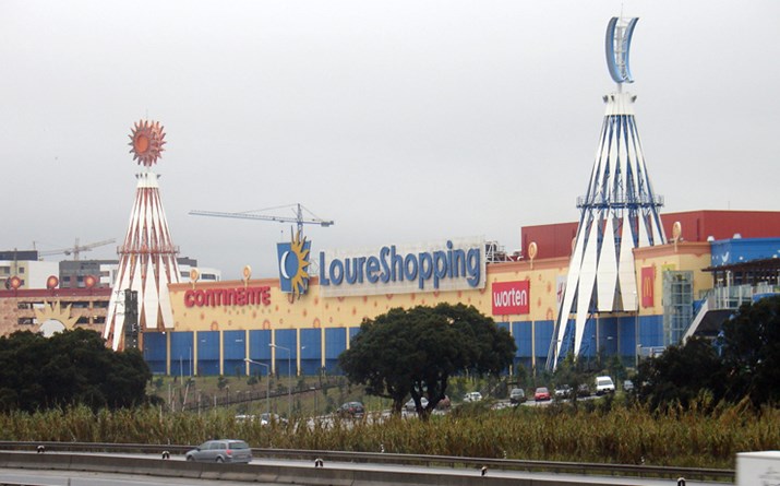 Centros comerciais: Sonae vende três centros comerciais