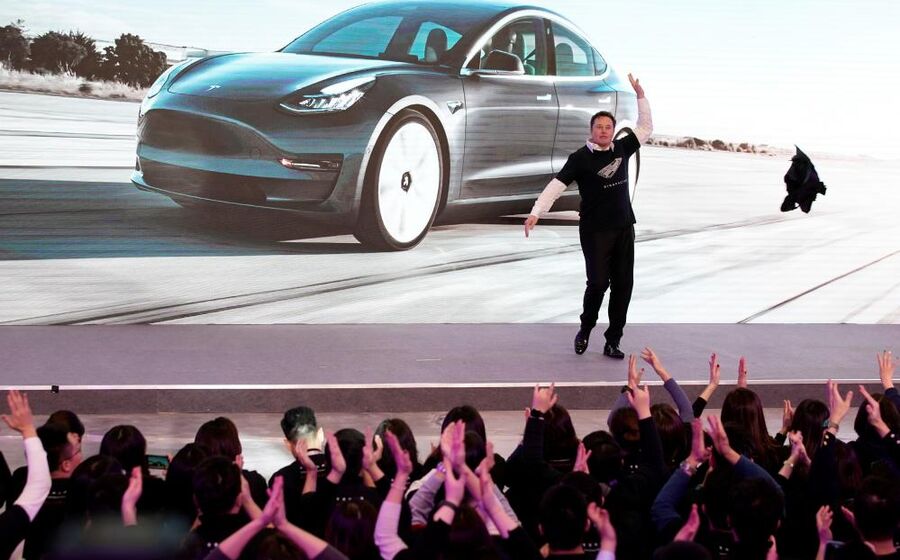 Tesla, Elon Musk
