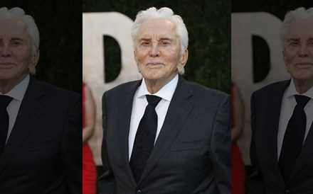 Ator norte-americano Kirk Douglas morre aos 103 anos