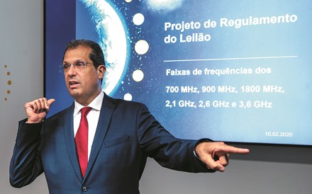 Relançado processo para atribuir licenças de 5G