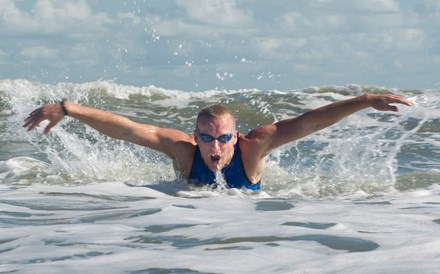 Ironman procura novo dono por mil milhões