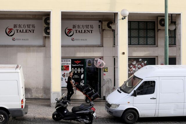 Chineses em Portugal convidam secretária de Estado para visitar lojas e restaurantes