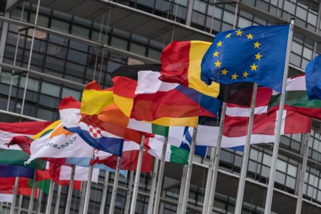 Comissão Europeia mantém previsão para PIB da Zona Euro, mas coronavírus é um 'risco substancial'