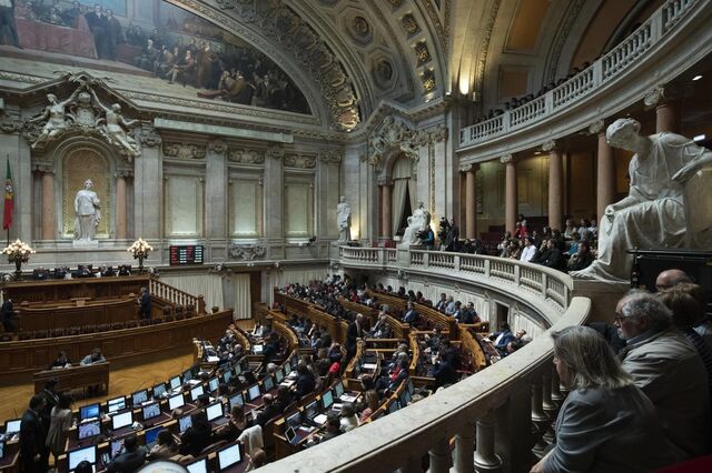Compaixão e tolerância ou retrocesso civilizacional? O Parlamento discute a eutanásia