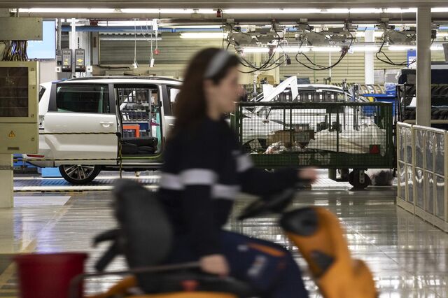 Trabalhadores da Autoeuropa querem integração de 120 contratados notificados da não renovação