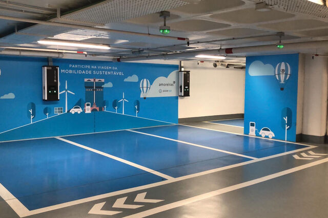 Power Dot instala de forma gratuita carregadores para veículos elétricos