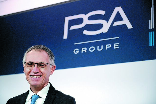 PSA vai produzir máscaras cirúrgicas numa das suas fábricas