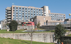 Hospital São João recebe doentes do Garcia de Orta e Amadora/Sintra