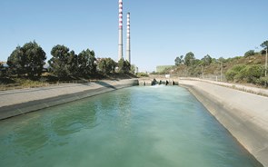 'Problema técnico' adiou demolição das chaminés da Central Termoelétrica de Setúbal 