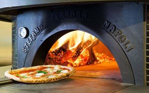 Mercantina já entrega as melhores pizzas napolitanas em casa