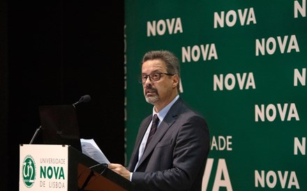 João Sáàgua, reitor da Universidade Nova. 