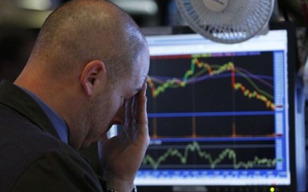 Dúvidas sobre 'timing' de corte de juros pela Fed penaliza Wall Street