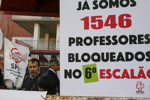 Professores protestaram em Lisboa pela progressão na carreira docente 
