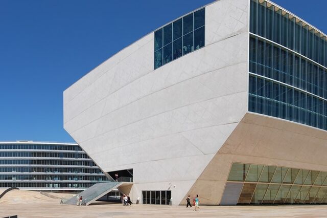 Casa fica sem Música, mas continua a receber turistas e a dar de comer no Porto