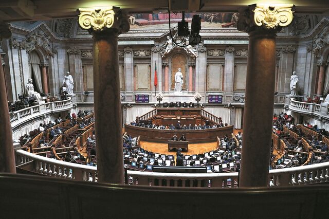 Apoios sociais: Governo vai alterar diploma para incluir cultura e turismo