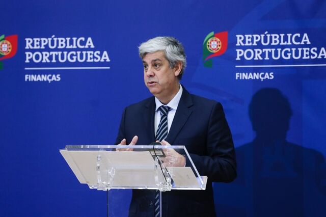 Eurogrupo vai discutir 'nova linha de defesa' contra crise na zona euro