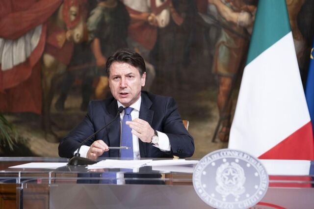 Itália: Conte recebe voto de confiança dos deputados