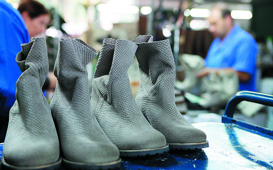 calçado botas