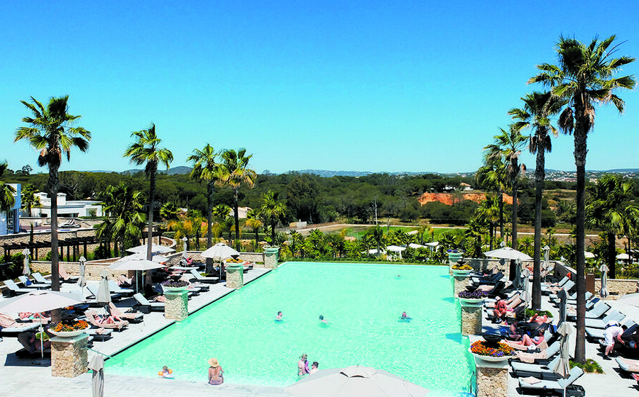 turismo piscina 