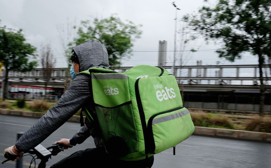Lisboa vazia coronavirus uber eats