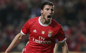 Benfica anuncia venda de Rúben Dias por 68 milhões e compra de Otamendi