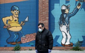 Regiões espanholas querem acabar com uso obrigatório de máscara 