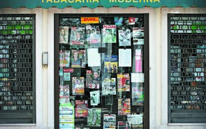 comércio tabacaria loja estabelecimento