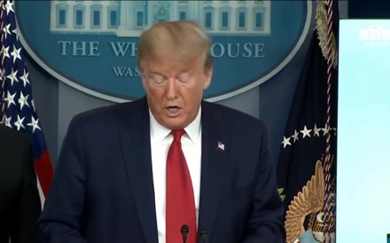 Trump: Próximas duas semanas serão 'muito dolorosas' nos EUA