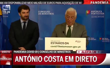 Vídeo: Primeiro-ministro anuncia como vão ser as aulas até ao final do ano letivo