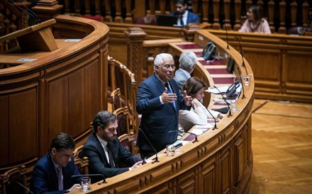 Assista em direto ao debate quinzenal no Parlamento