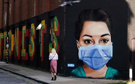 Londres vai introduzir sistema de alerta sobre evolução da pandemia