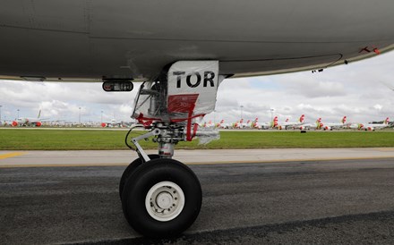 Grupo de 11 sindicatos considera urgente retoma da TAP