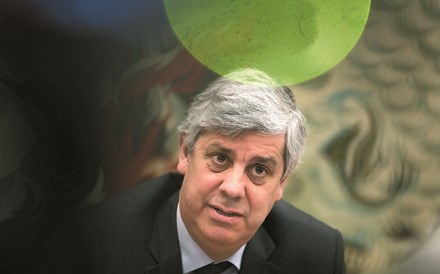 Centeno lança hoje 'corrida' à sua sucessão na presidência do Eurogrupo