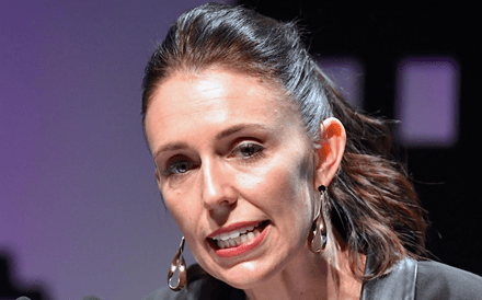 Jacinda Ardern renuncia ao cargo de primeira-ministra da Nova Zelândia 