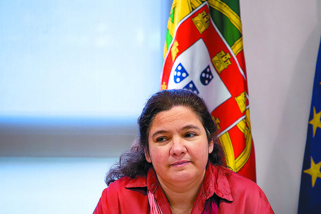 Governo admite 'alguma aceleração' nas carreiras mas ainda não sabe quando