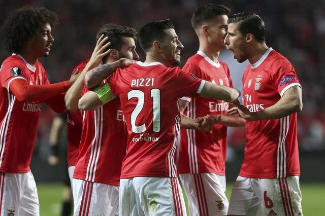 Plantel do Benfica entra de férias