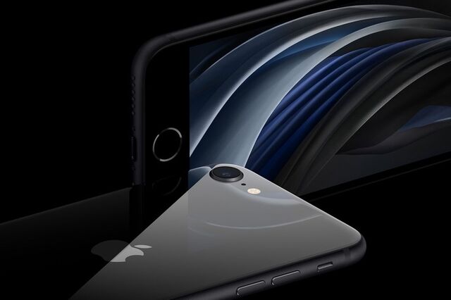 Apple lança novo iPhone 'low cost'. Preços a partir de 499 euros 
